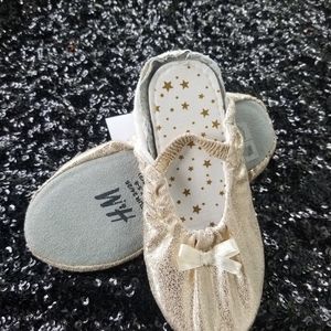 H&M Girl's Ballet shoes NWOT